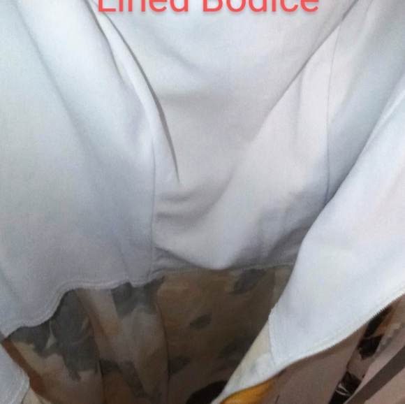 Yellow Roses Summer Dress - Picture 4 of 9